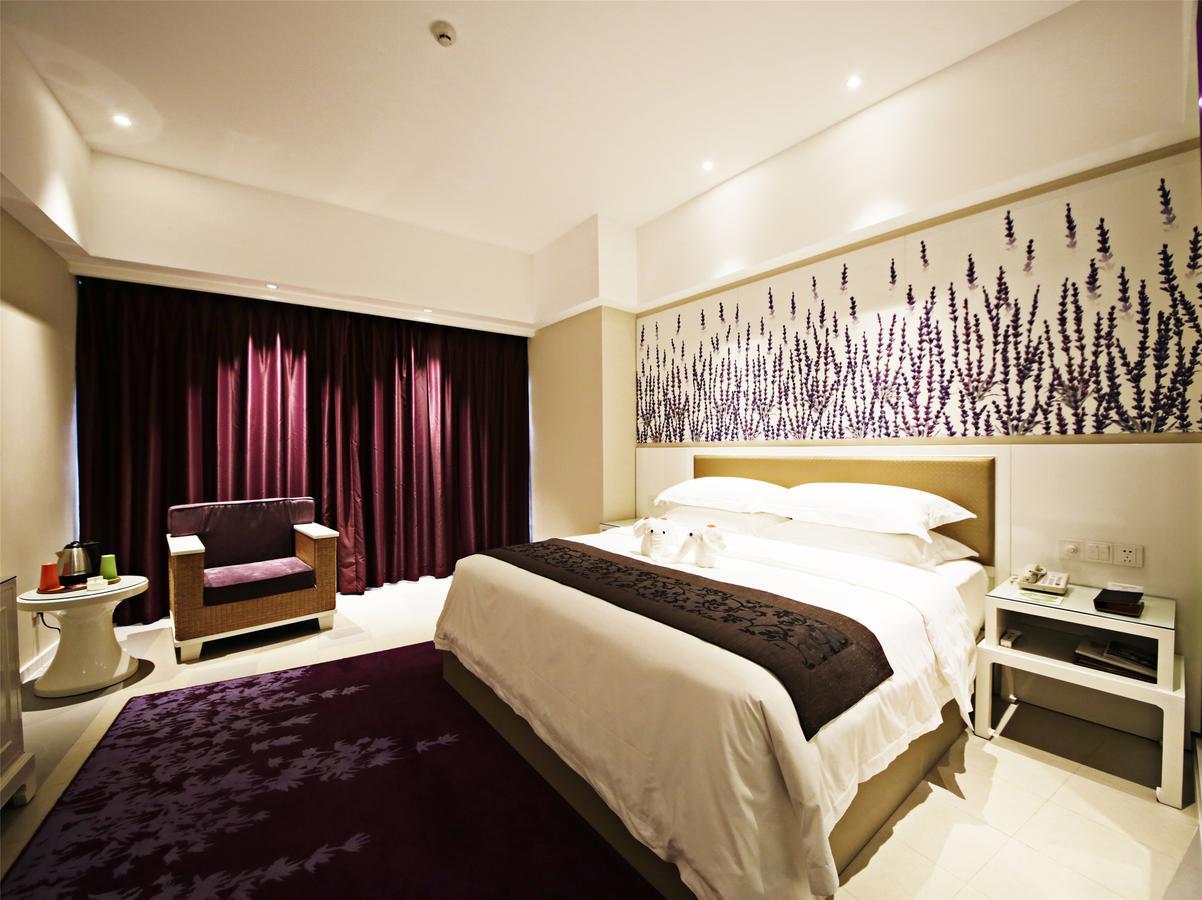 Howard Johnson Flower City Hotel 쿤밍 외부 사진